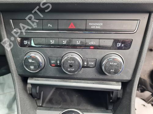 Climate control SEAT LEON (5F1) 2.0 TDI | BP21642066I5