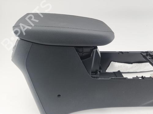 Armrest / Center console KIA XCEED (CD) 1.5 T-GDi MHEV | BP37270495I20 - Image 2