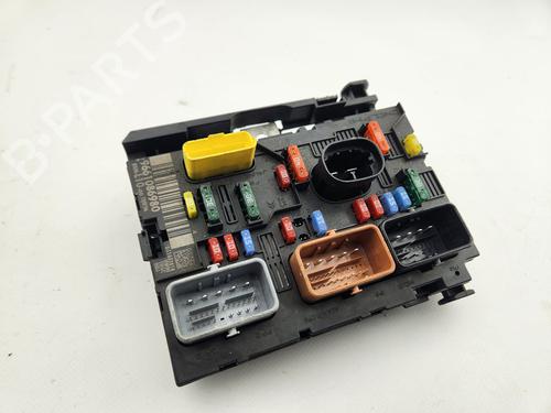 Boîte à Fusibles PEUGEOT 207 (WA_, WC_) 1.6 HDi (109 hp) 29247031
