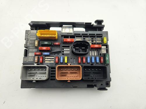 Used Fuse box CITROËN C4 Picasso I MPV (UD_) 1.6 HDi 110 (112 hp) 22334211