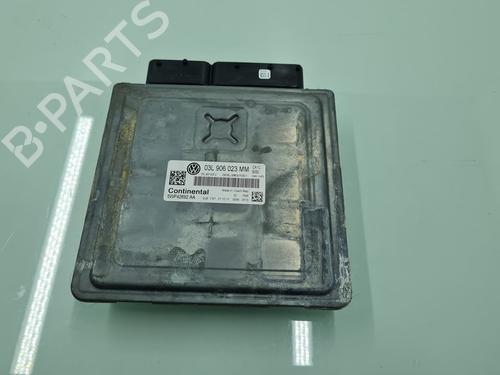 Engine control unit (ECU) VW GOLF VI (5K1)  | BP21641462M57 