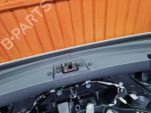 tailgate-lock-toyota-corolla-estate-_e21_-2019-39505870 main image