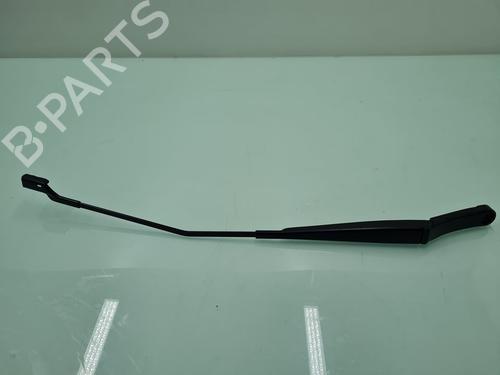 Used Front windshield wiper arm Front windshield wiper arm SEAT ATECA (KH7, KHP) 1.0 TSI (110 hp) 21765936 21765936