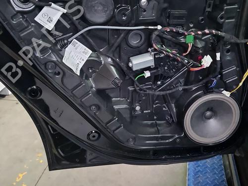 rear-left-window-mechanism-mercedes-benz-a-class-w177-2018-37270466 main image