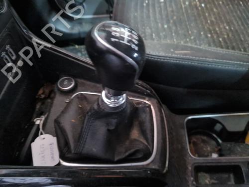 Used Shift knob Shift knob FORD ECOSPORT 1.0 EcoBoost (125 hp) 39992012 39992012