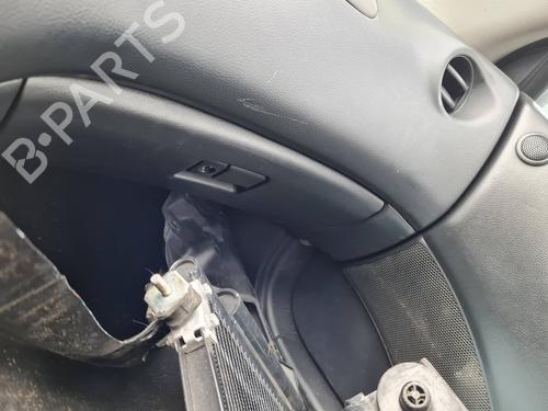 Used Glove box TOYOTA CELICA Coupe (_T23_) 1.8 16V VT-i (ZZT230_, ZZT230) (143 hp) 21641857
