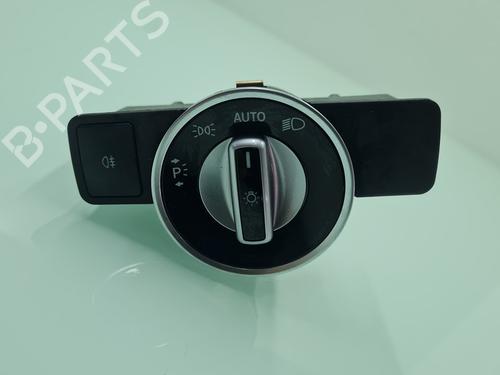 Used Headlight switch MERCEDES-BENZ GLA-CLASS (X156) GLA 200 CDI / d (156.908) (136 hp) 21637590