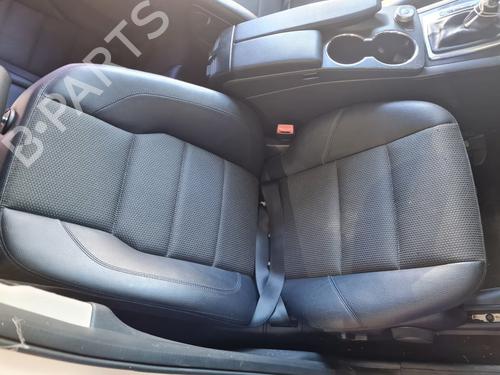 Used Right front seat MERCEDES-BENZ GLK-CLASS (X204) [2008-2015]  24642360