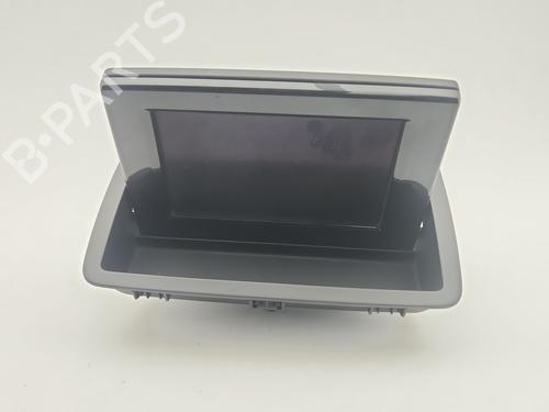 Used Display monitor Display monitor AUDI Q3 (8UB, 8UG) 2.0 TDI quattro (177 hp) 35979787 35979787