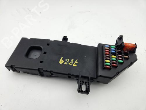 fuse-box-saab-9-3-estate-e50-2005-2006-2007-2008-2009-2010-2011-2012-2013-2014-2015-30408140 main image