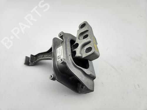 Used Engine mount Engine mount VW GOLF VIII (CD1, DA1) 1.5 eTSI (150 hp) 30884787 30884787