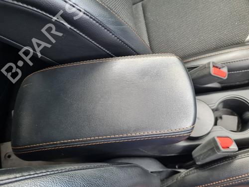 armrest-center-console-jeep-compass-mp-m6-mv-m7-2016-21645815 main image
