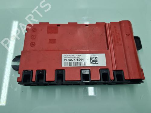 Used Fuse box BMW 3 Touring (F31) 330 d (258 hp) 21642812