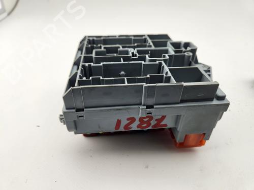 Fuse box CITROËN JUMPER II Van 2.0 BlueHDi 130 4x4 | BP33826221E1 - Image 2