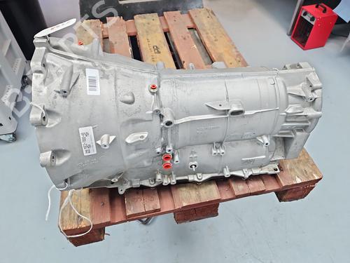 Gearkasse Gearkasse LAND ROVER DEFENDER Station Wagon (L663) D250 MHEV 4x4 (249 hp) 39746389 39746389