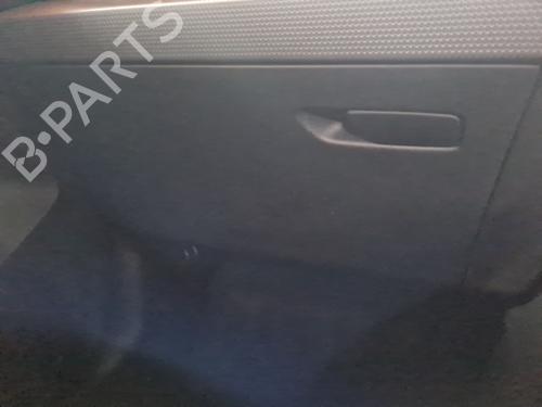 handskerum-audi-a1-sportback-gba-2018-33964680 main image