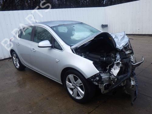 Zestaw narzędzi / podnośnik VAUXHALL ASTRA Mk VI (J) (P10) 1.6 CDTi | BP36167055C119  - Image 10