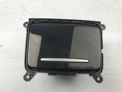 Forreste højre beklædning AUDI A4 B9 Avant (8W5, 8WD) RS4 TFSi quattro | BP30948705C59