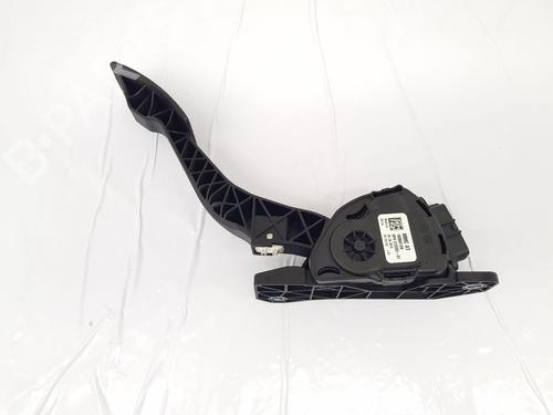 Used Pedal Pedal MITSUBISHI L200 / TRITON (KJ_, KK_, KL_) [2014-2026] 36392757 36392757