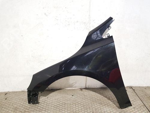Used Left front fenders VOLVO V40 Hatchback (525) T2 (122 hp) 30796422