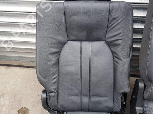 Right front seat LAND ROVER DISCOVERY IV (L319) 3.0 TD 4x4 | BP26915072C16 