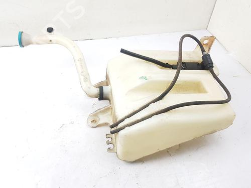 Behälter Scheibenwaschanlage für NISSAN NOTE (E11, NE11) 1.4 (88 hp) 32127511