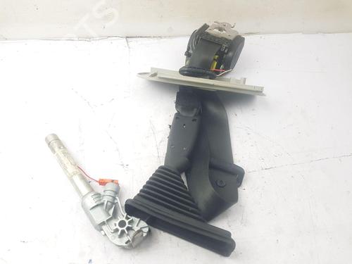 Used Front right seatbelt Front right seatbelt 38937535 38937535