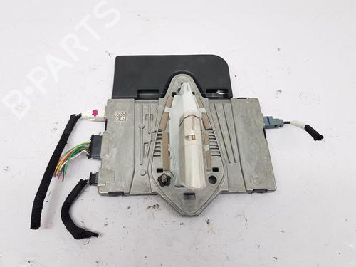 Used Antenna/Base OPEL CORSA F (P2JO) 1.2 (68) (101 hp) 29549138