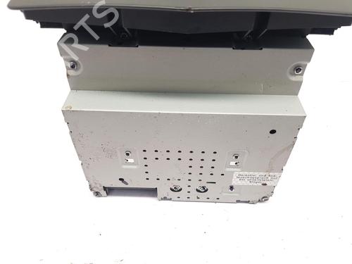 Radio MERCEDES-BENZ C-CLASS (W204) C 180 Kompressor (204.044, 204.045) | BP22670764E6 