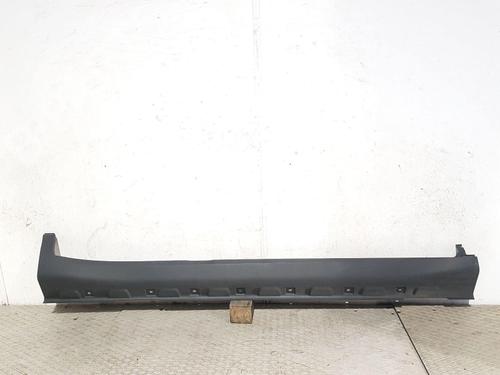 right-sideskirt-mg-mg-zs-suv-azs1-2017-33295977 main image