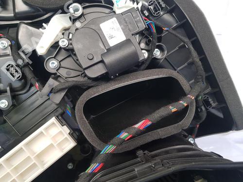 Other TESLA MODEL Y (5YJY)  | BP32713809O1  - Image 9