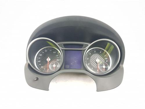 instrument-cluster-mercedes-benz-a-class-w176-2012-2013-2014-2015-2016-2017-2018-31959833 main image