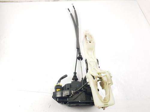 Used Front left lock HYUNDAI SANTA FÉ II (CM) 2.2 CRDi 4x4 (197 hp) 29620132