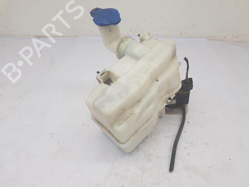Used Windscreen washer tank Windscreen washer tank 37491822 37491822