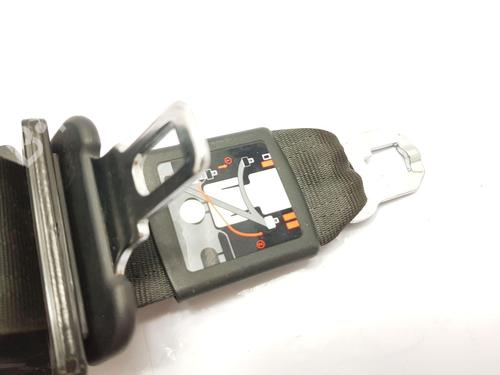 Rear center seatbelt HYUNDAI ix20 (JC) 1.6 | BP29597893I27 