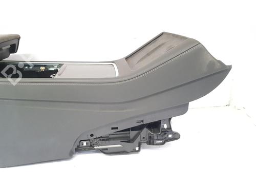 Armrest / Center console TESLA MODEL Y (5YJY) EV Performance All-wheel Drive | BP35746017I20 - Image 3