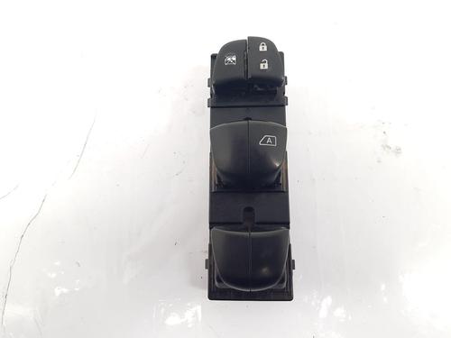 Høyre Foran elrute bryter NISSAN NAVARA NP300 Pickup (D23, D23T) 2.3 dCi 4x4 (D231, D23T) (190 hp) 30765094