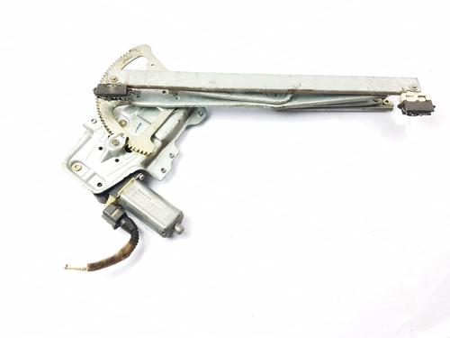 Front right window mechanism TOYOTA YARIS (_P1_) 1.3 (SCP12_, SCP13_, SCP12R, SCP13R) | BP28032571C23 