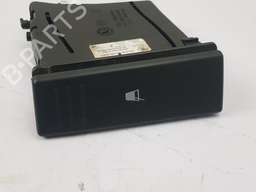 Cup/Object holder VW POLO IV (9N_, 9A_) 1.4 16V | BP32275299I37