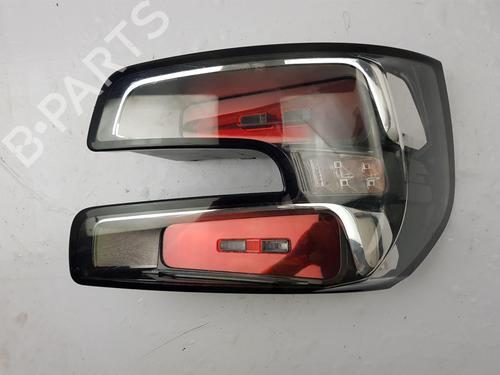Used Left taillight Left taillight 38437888 38437888