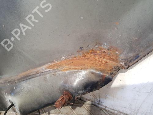 Right front fenders LAND ROVER RANGE ROVER SPORT I (L320) 2.7 D 4x4 | BP26963247C42 