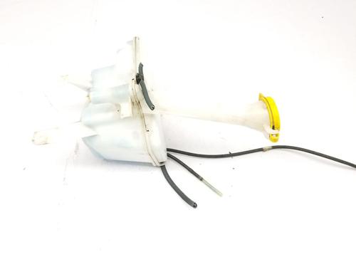 Deposito limpia Deposito limpia TOYOTA YARIS (_P13_) 1.3 (NSP130_, NSP130) (99 hp) 33726372 33726372