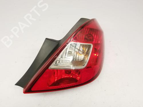 Used Right taillight VAUXHALL CORSA Mk III (D) (S07) 1.4 (L08) (101 hp) 28175285