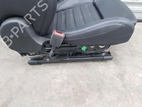 Right front seat ALFA ROMEO GIULIA (952_) 2.2 D (952AFA25, 952AFM25, 952ALA25) | BP28329809C16 