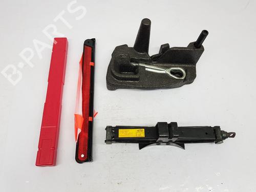 Jack Kit BMW 1 (F20) 116 d | BP29440269C119 