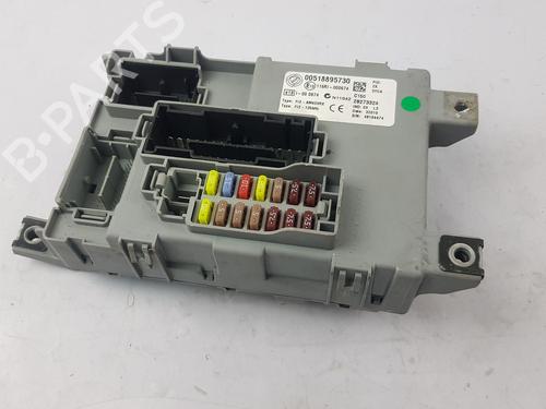 Module électronique FIAT 500 (312_) 1.2 (312AXA1A) (69 hp) 28444586