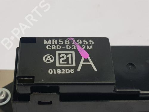 Left front window switch MITSUBISHI L200 / TRITON (KJ_, KK_, KL_) 2.5 DI-D 4WD | BP30764915I27 