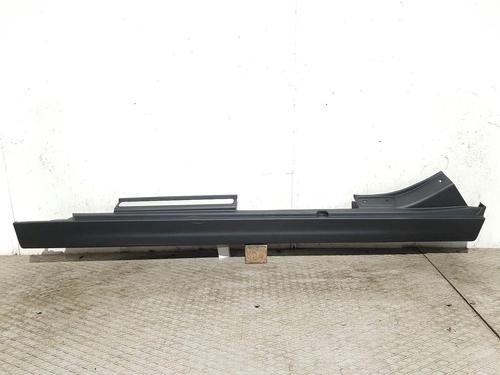 Used Left sideskirt MINI MINI (F55) Cooper (136 hp) 32332004