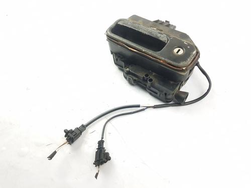 Tailgate lock VW TRANSPORTER T5 Bus (7HB, 7HJ, 7EB, 7EJ) 1.9 TDI | BP29262750C101 