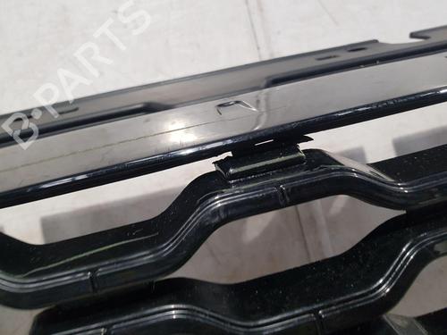 Grill LAND ROVER RANGE ROVER VELAR (L560) 2.0 D200 MHEV 4x4 | BP35934020C40 - Image 10